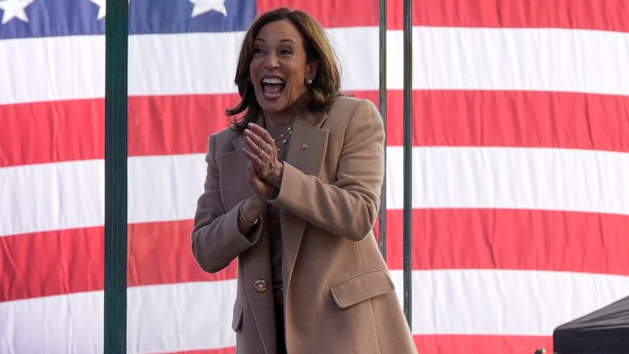 harris-rally-atlanta-civic-center1.jpg